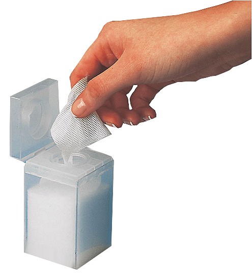 Quickpad-ihonpuhdistuslappu kostea