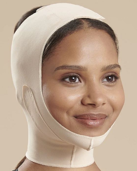 FM300-B kasvomaski keskipitkällä kaulaosuudella, S, beige